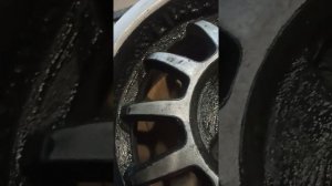 смывка краски с литых дисков