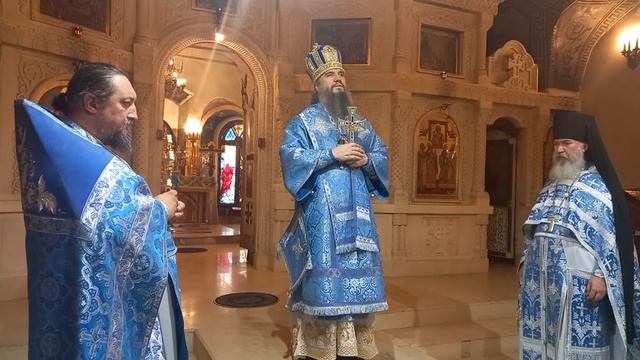 День памяти Почаевской иконы Божьей Матери и день рождение Настоятеля и Председателя еп.Савватия! смотреть онлайн