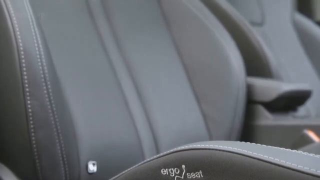 новый автомобиль. 2020-SKODA OCTAVIA смотреть онлайн