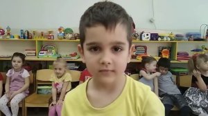 Дети в детском саду. Кем работает папа