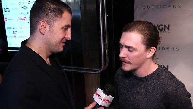 Kyle Gallner at "Outsiders" Red Carpet at NYTVF with Arthur Kade смотреть онлайн