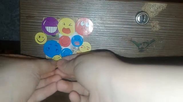 Клеем наклейки наммагазин смотреть онлайн