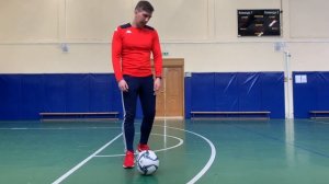 КАК научиться делать РАДУГУ в футболе. Финт РАДУГА. ОБУЧЕНИЕ