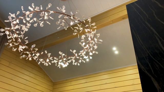 Дизайнерский ремонт в доме из клееного бруса Landoga Land смотреть онлайн