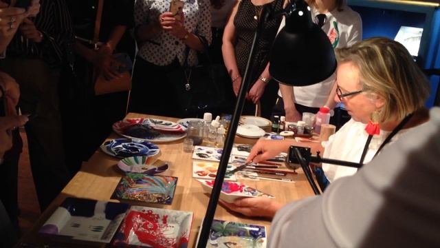 Художник по фарфору Hermes выставка дома Гермес 2018 Москва 4 смотреть онлайн