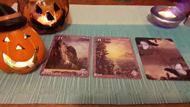 ГАДАНИЕ КАРТА ДНЯ НА 31 ОКТЯБРЯ 2019г.Оракул Ленорман"Лилово-вишневые сумерки" смотреть онлайн