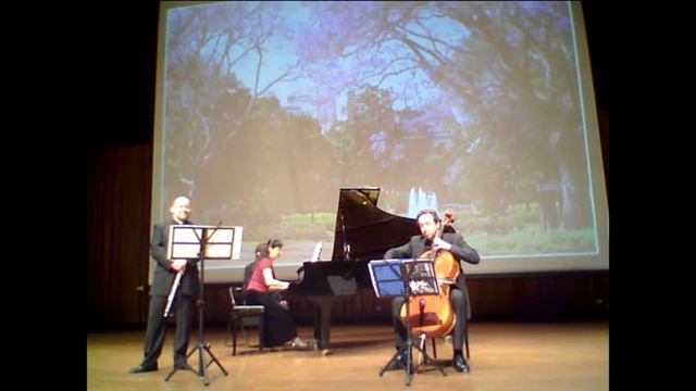 Astor Piazzolla - Primavera porteña - for flute, cello and piano смотреть онлайн