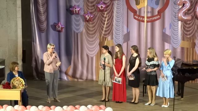 Вручение дипломов 2022 ДШИ им Хачатуряна смотреть онлайн