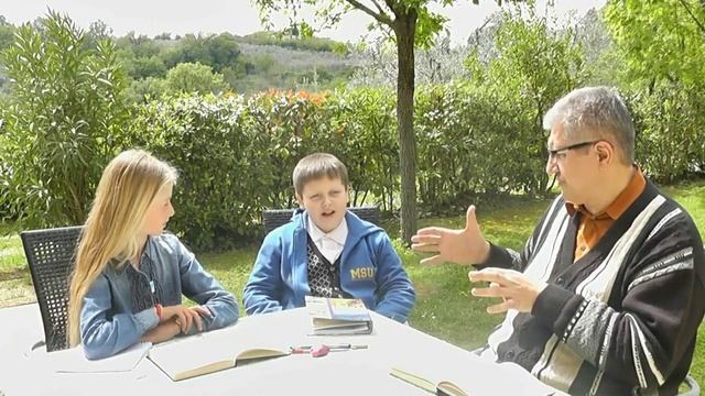 В январе 4 пятницы и 4 понедельника смотреть онлайн