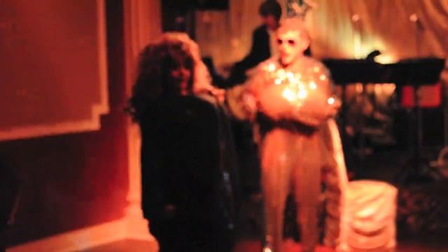 За двумя зайцами - Кабаре Шоу смотреть онлайн