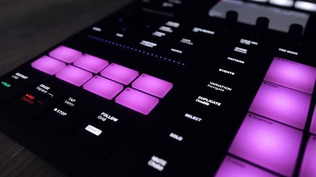 GAK SHOWCASE | Komplete Kontrol S49 MK2 / Maschine MK3 смотреть онлайн