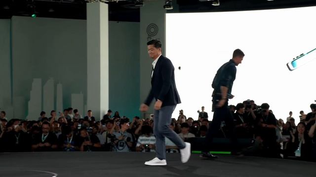 Гарячі новинки Samsung - Galaxy Flip5, Galaxy Fold5, Galaxy Watch6 та Watch6 Classic, Tab S9 Ultra смотреть онлайн