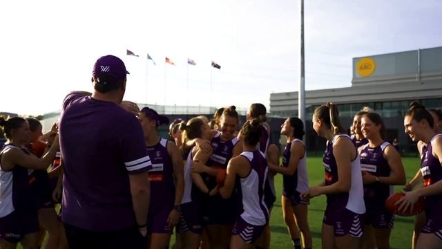 AFLW | Training surprise смотреть онлайн