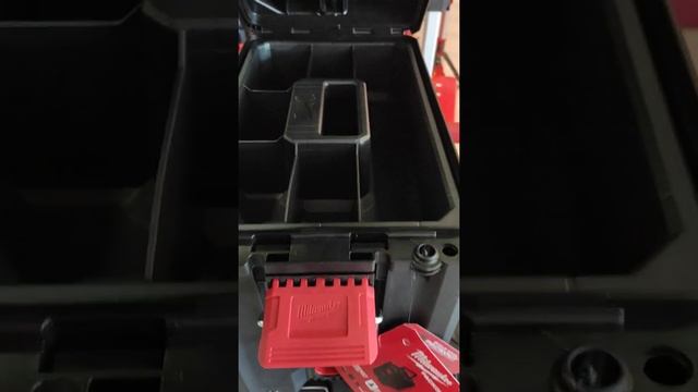 Обзор компактного кейса Системы Packout смотреть онлайн