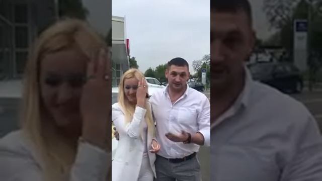 Подарила мужу машину за то, что не мешал смотреть онлайн