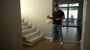 Лестница из КЕРАМОГРАНИТА или ДЕРЕВА? Подсветка на лестнице.