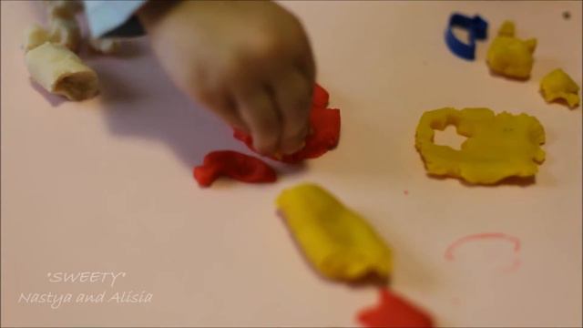 Nastya SWEETY Лепим из пластилина свинку Пеппа смотреть онлайн