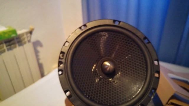 Quick unboxing of the MAC AUDIO Performance 2.16 car speakers смотреть онлайн