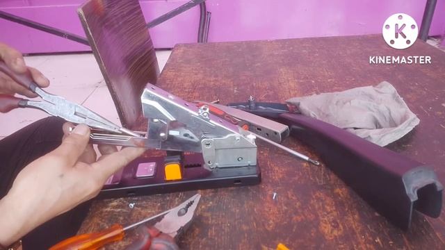 How to fix Spring and Repair Heavy Duty Stapler 8/10/2022 смотреть онлайн