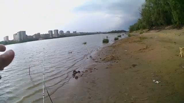 Рыбалка перед Ливнем (р. Иртыш) Омский рыбачек смотреть онлайн