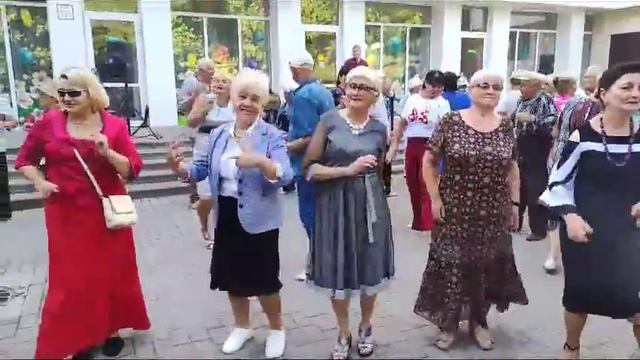 Девочка-лето 29.07.23 Гомель парк Луначарского смотреть онлайн