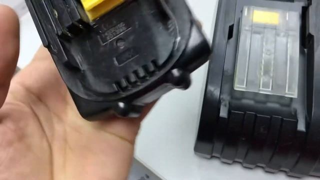 Зарядка Makita смотреть онлайн