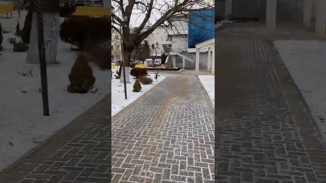 Заснеженный город Комрат юг Молдавии