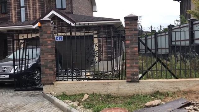 Кованые ворота артикул 2 с рисунком от 23с, установлены в откатном виде. Московская обл, п.Аксаков смотреть онлайн
