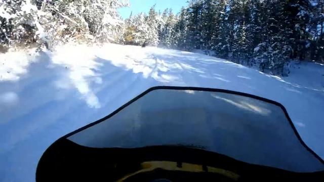 First Ride On Our Snowmobiles - MXZ 800 + Legend SDI 800 смотреть онлайн