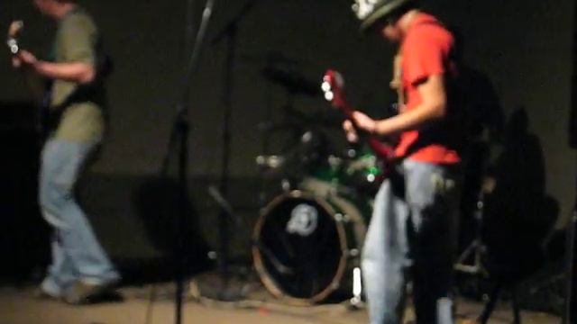 Volume Suicides - 1407 LIVE смотреть онлайн