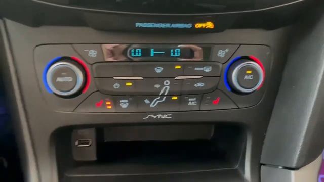2018 Ford Focus SEL Review смотреть онлайн