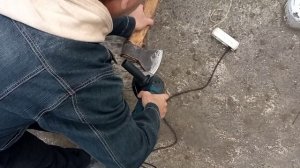 Как заточить топор болгаркой?  Очень легко!!!
