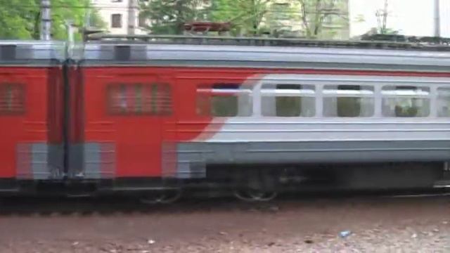 ЭД4М-0148, ЭД4М-0323, ЭМ4-009, пл. Новая смотреть онлайн