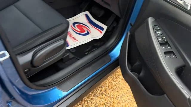 2017 HYUNDAI TUCSON 1.7 CRDI BLUE DRIVE SE NAV SUV 5DR DIESEL DCT EURO 6 (S/S) (141 PS) смотреть онлайн