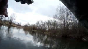 Голавль! Как ловить на крэнки по холодной воде на малой реке.