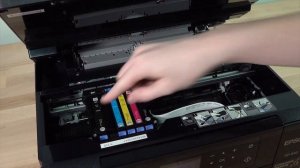 Epson Expression Premium XP-640 | How to Replace the Ink Cartridges