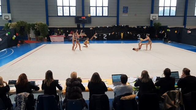 Соревнования по Художественной гимнастике! Prades, Франция смотреть онлайн