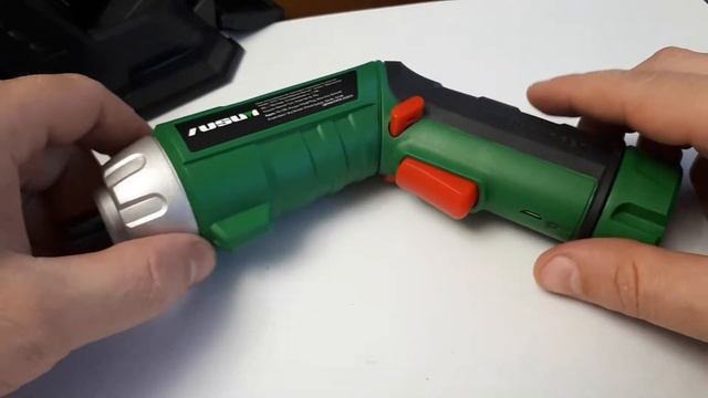 Отвертка аккумуляторная из Леруа Мерлен