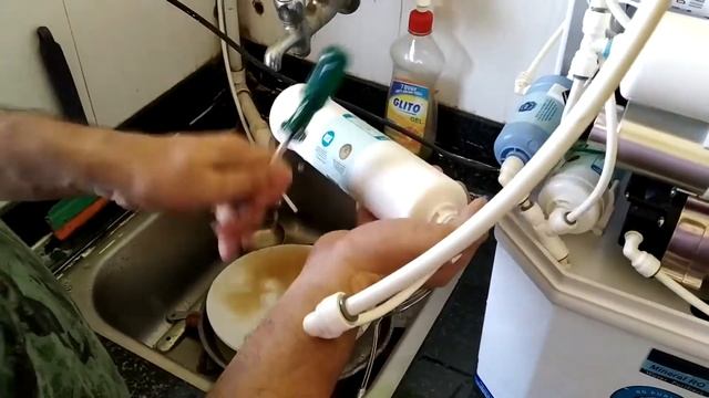 Cleaning / Replacing Sediment Filter. Troubleshooting RO Filter Issues in LockDown смотреть онлайн