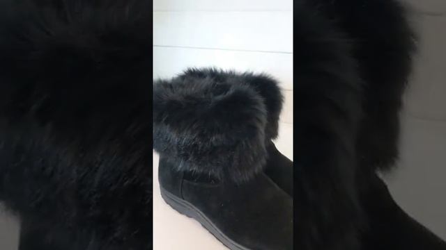 Натуральные сапоги женские зимние короткие угги или унты с натуральным мехом на литой подошве смотреть онлайн