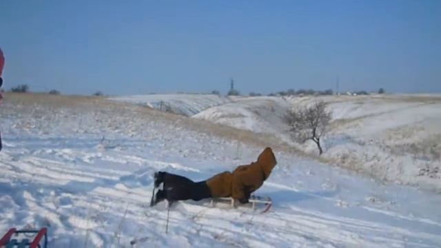 покатушки на санках смотреть онлайн