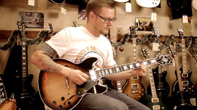Gibson Midtown Custom & Gibson Les Paul Traditional By Ilya Kuzubov