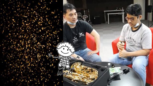 My New Saxophone pickup at Saxophone Library. смотреть онлайн