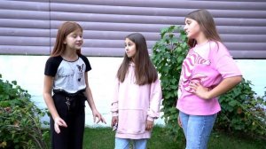 САВА ЗАБЛОКИРОВАЛ TikTok ЕВЫ!  РАЗБОРКИ В ШКОЛЕ!