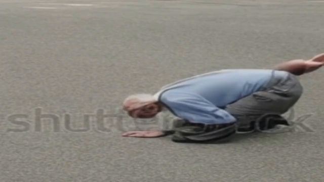 [AI] grandpa does backflip in the bus смотреть онлайн