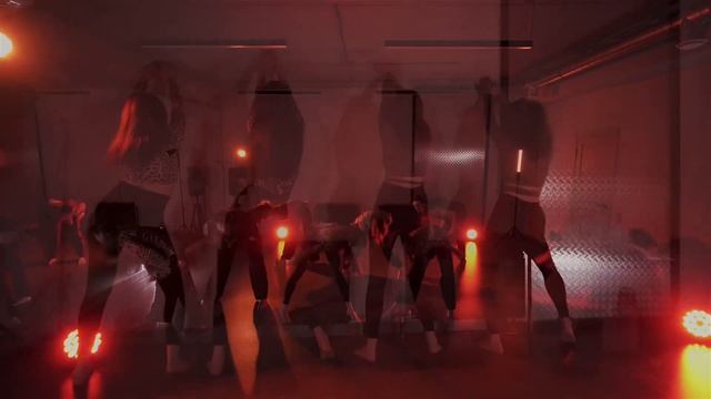 Therr Maitz - Знаешь (Lab с Антоном Беляевым) смотреть онлайн