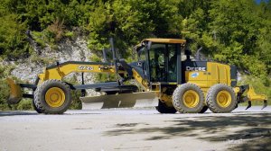 Автогрейдер John Deere 672G