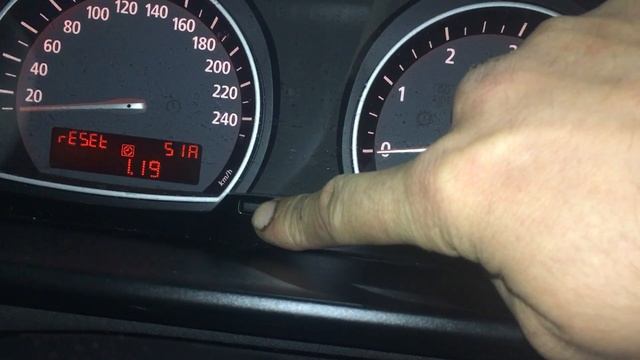 Bmw x3 e83 oil interval reset and brake oil reset смотреть онлайн