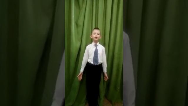 Линиченко Константин. Роберт Рождественский «Реквием» смотреть онлайн