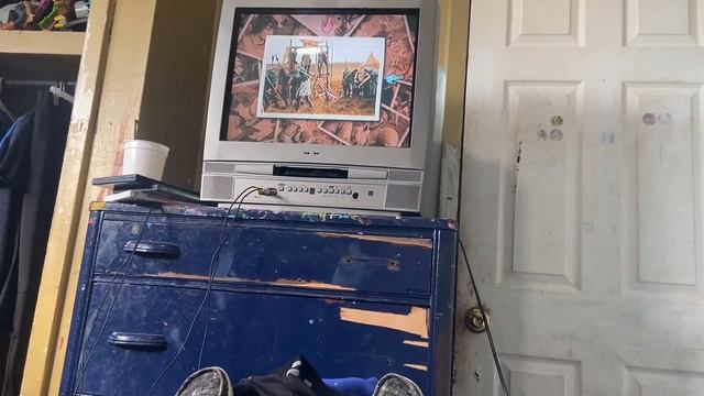 Monty Python and The Holy Grail (1975) Disc 2: Bonus Material DVD Menu смотреть онлайн